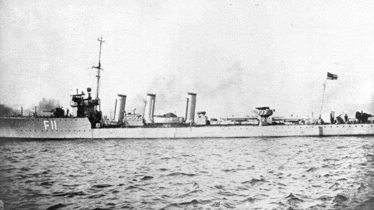 Men who perished on board First World War destroyers are remembered a ...