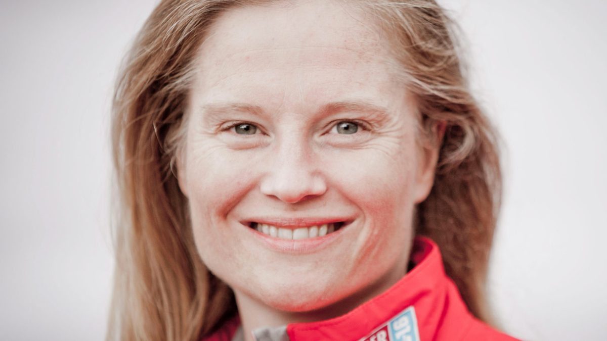 Londonderry yacht crew pay tribute to tragic sailor Sarah | Belfast ...