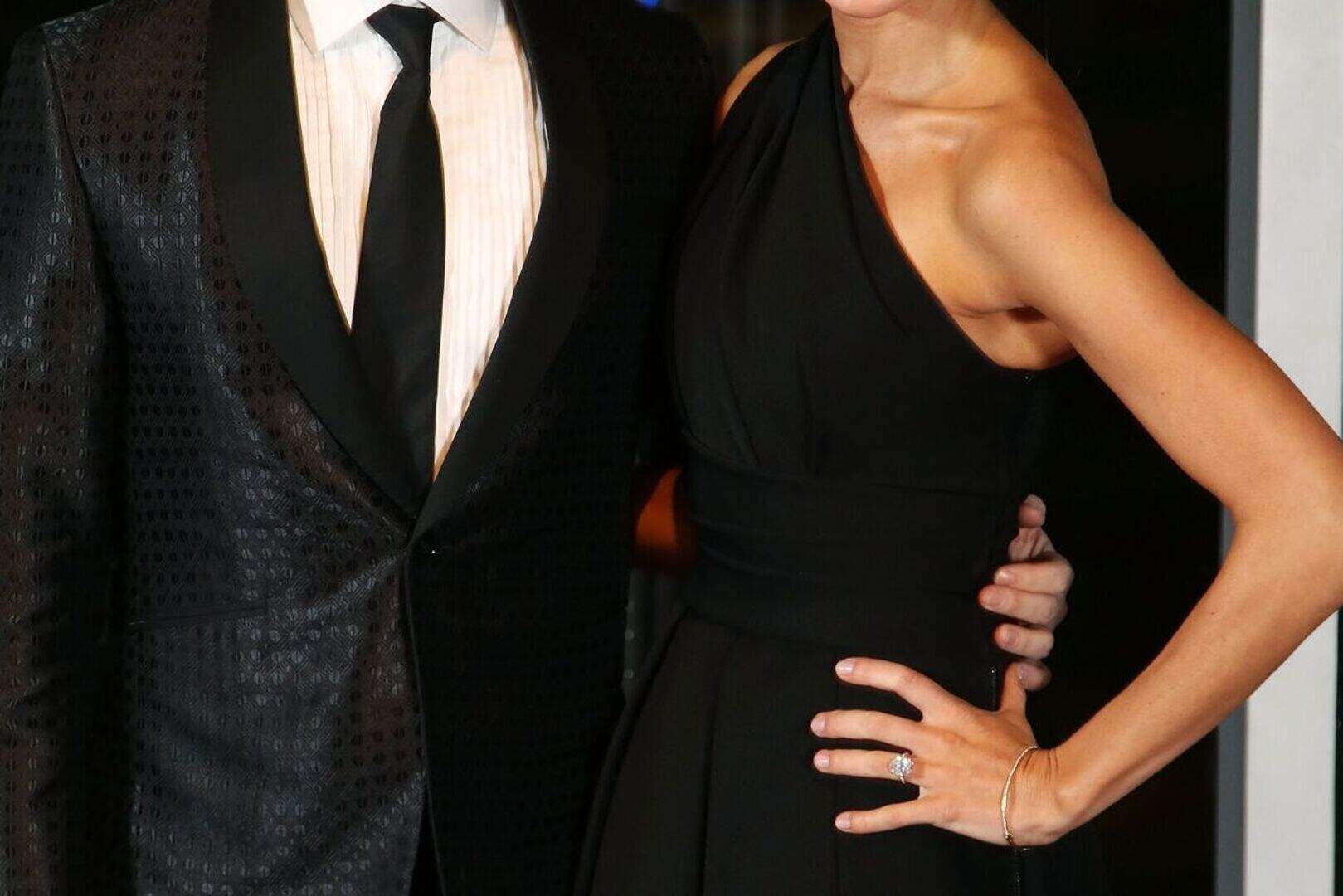 Revealed: How much did loved up Rory McIlroy spend on engagement ring ...