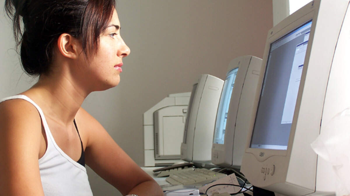 Hard drive to get more female computer wizards | Belfast Telegraph