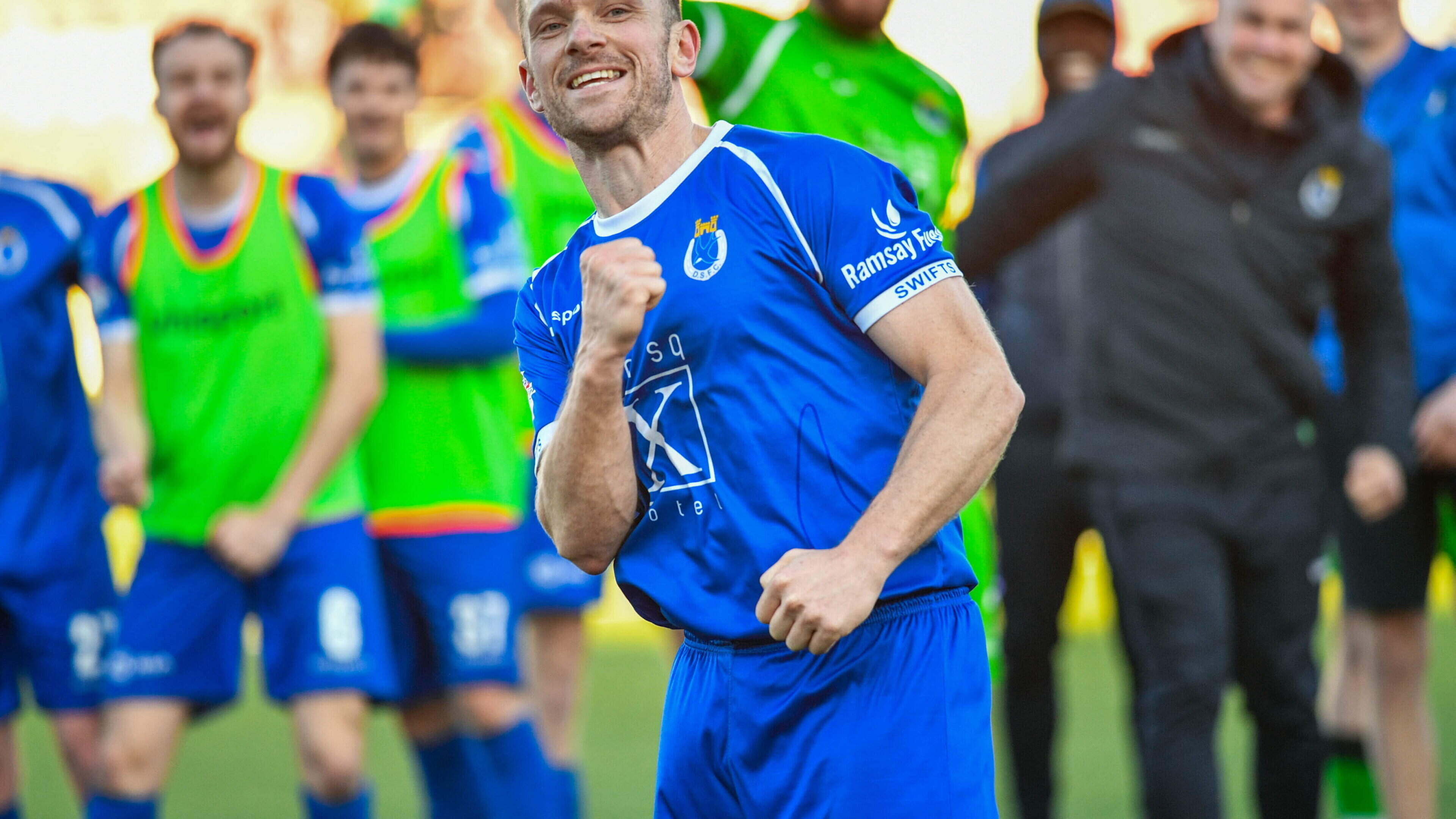 Midfielder’s wondergoal helps power Dungannon Swifts to BetMcLean Cup progress with victory over Bangor