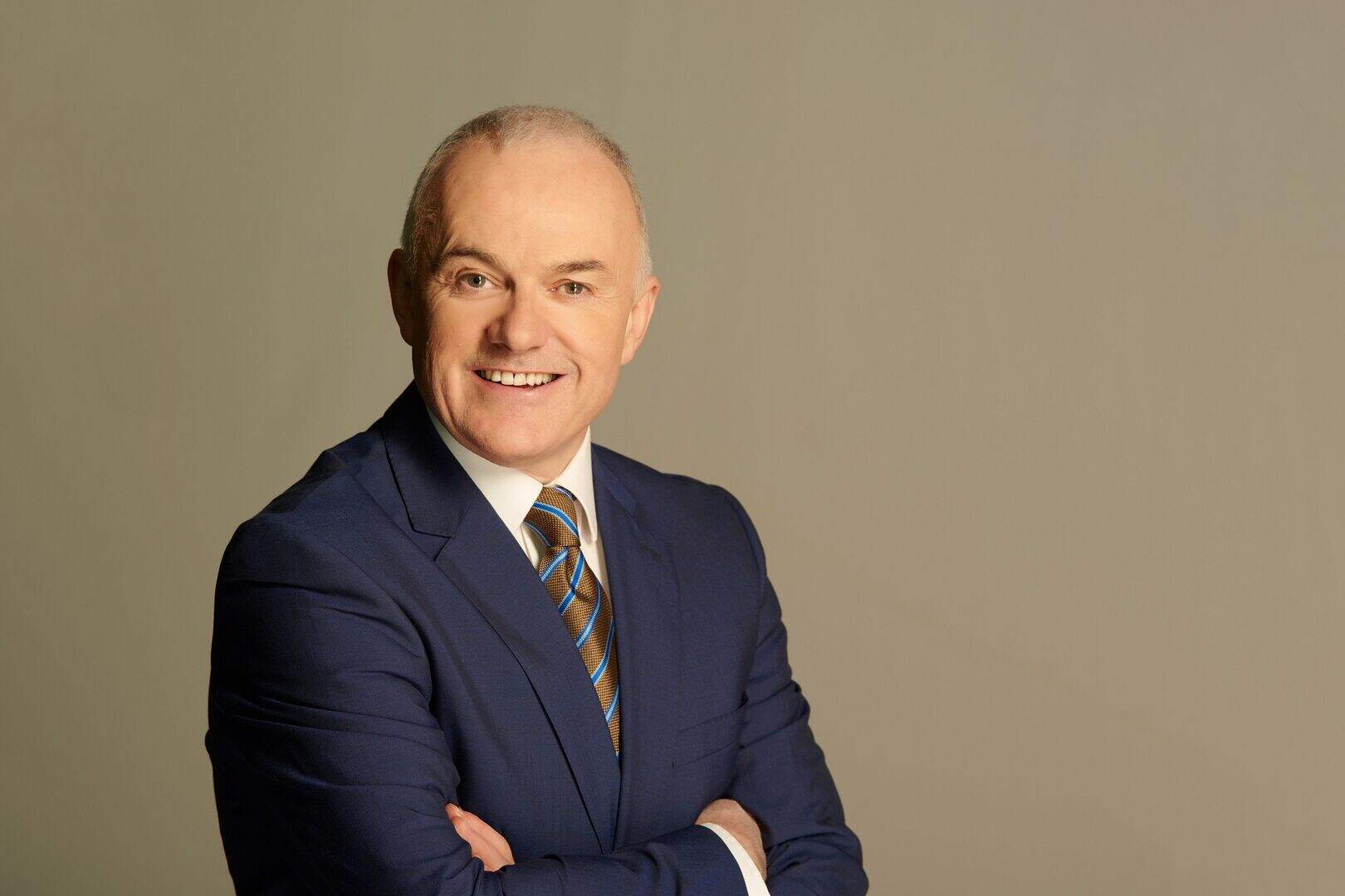 U105: Presenters look back as Belfast radio station celebrates 20 years ...