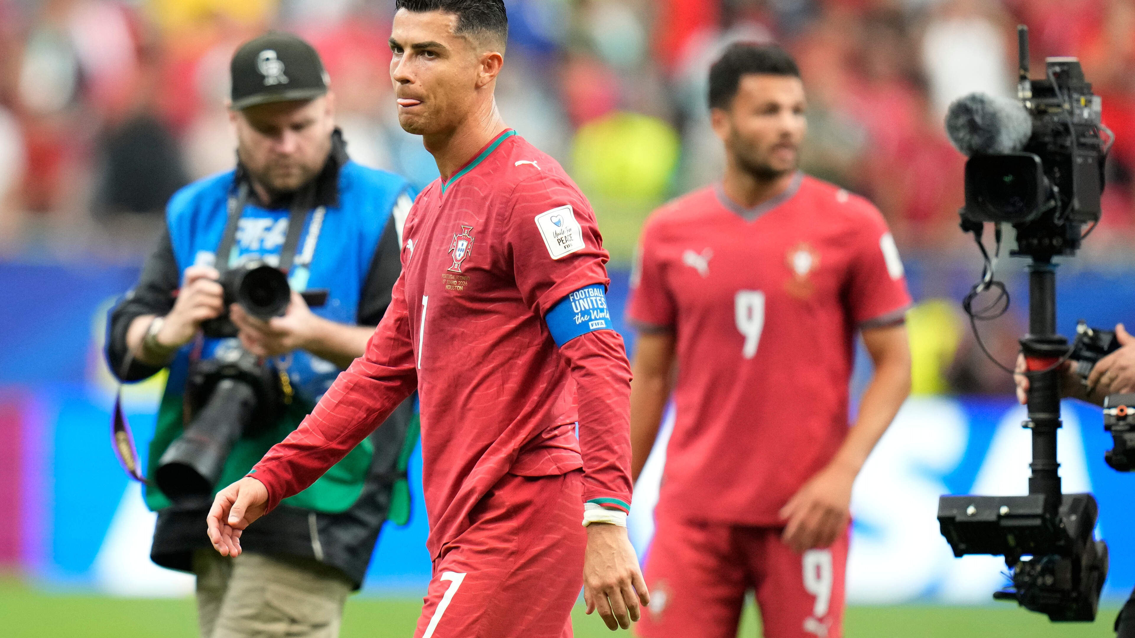 Portugal held to 1-1 draw by DR Congo as Ronaldo fails to break through