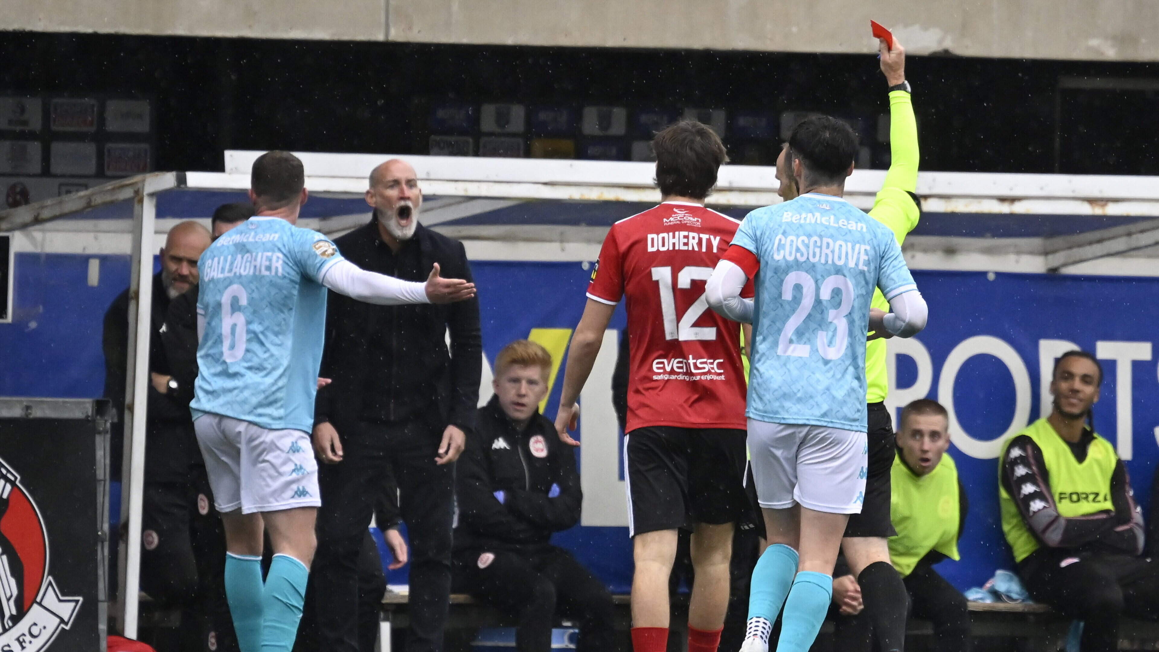 Larne extend unbeaten run with 3-0 victory over Crusaders