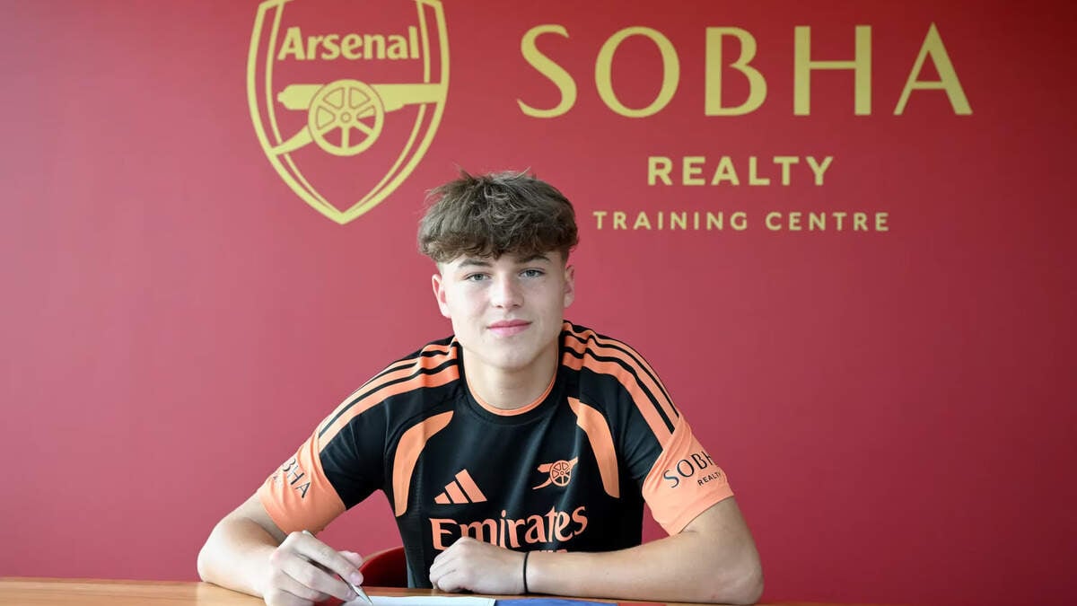 Northern Ireland underage international goalkeeper joins Premier League champions on scholarship deal