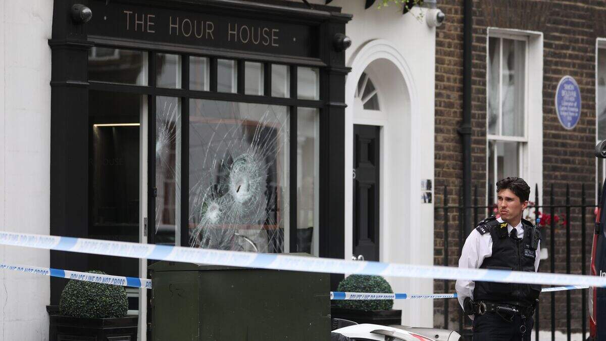 Armed moped gang raid luxury watch shop in London’s West End | Belfast ...