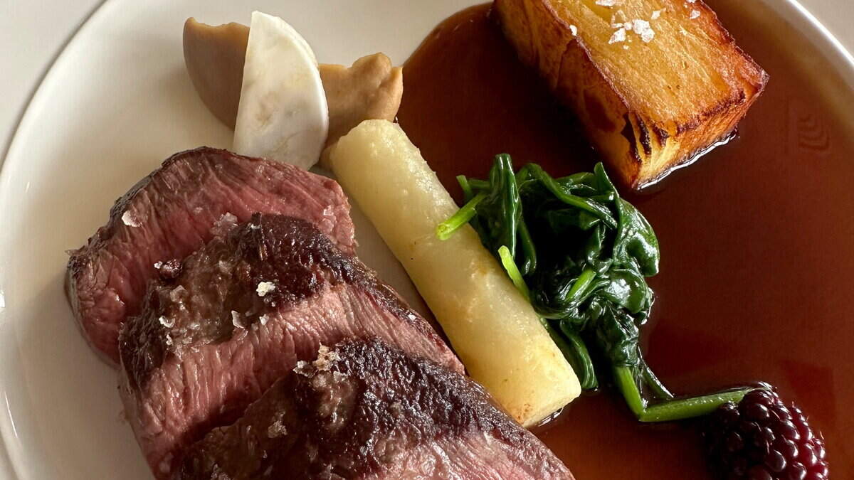 Restaurant review: This exclusive golf club lunch offers fine dining for only £45... but there’s a catch