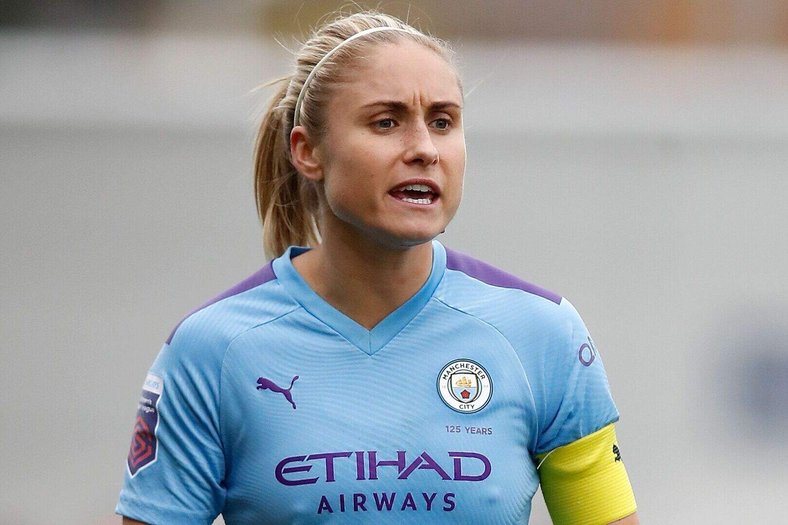 England Women captain Steph Houghton extends Manchester City contract ...