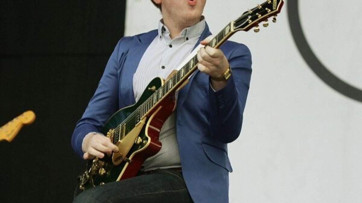 Trimble: Hard to fit in album No 2 | Belfast Telegraph