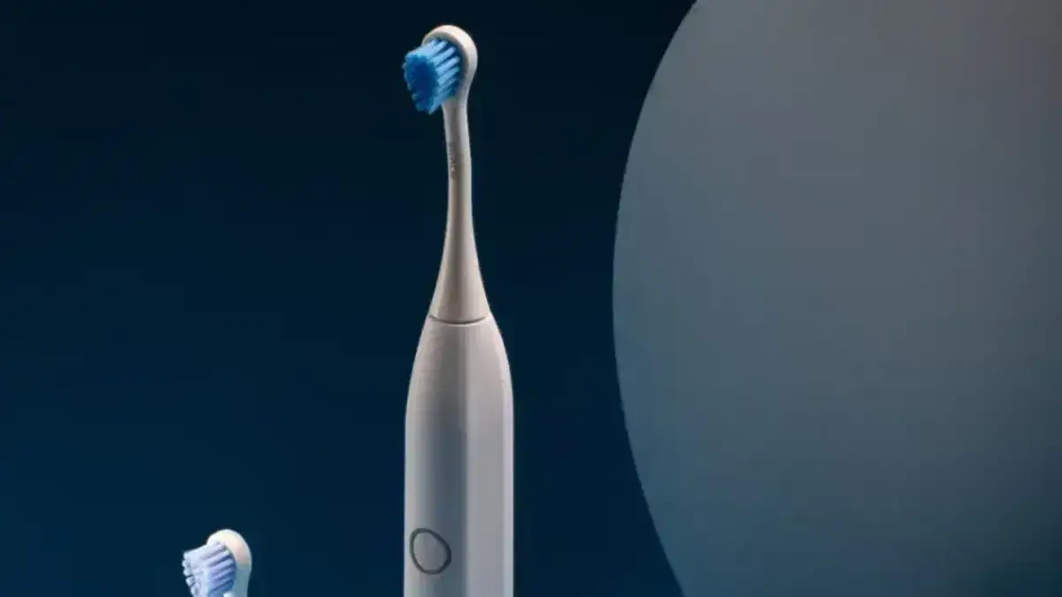 Tech review: Curaprox Hydrosonic Pro makes brushing your teeth feel like a luxury