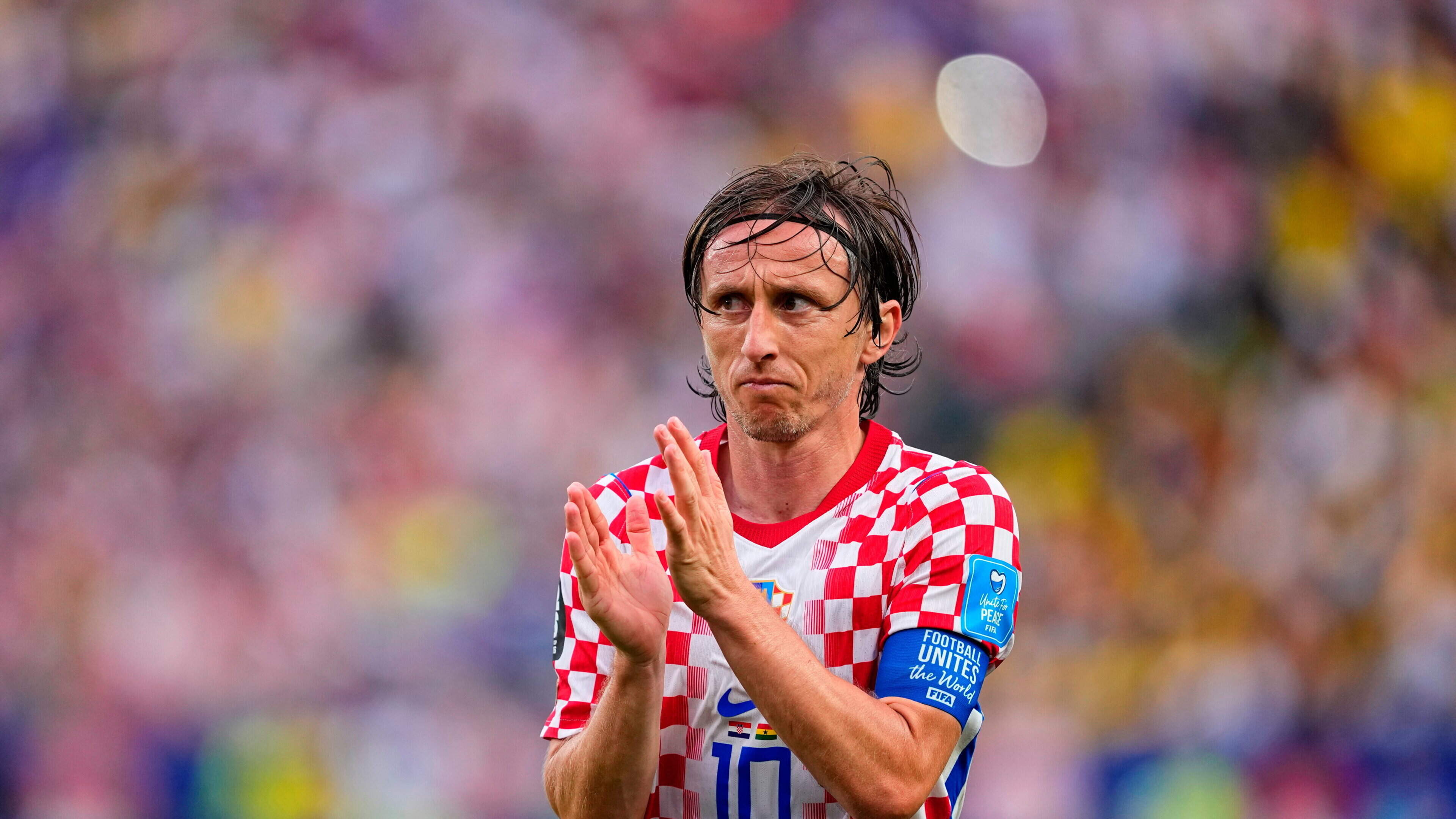 Croatia battle by Ghana to finish second in group – and knock out Scotland