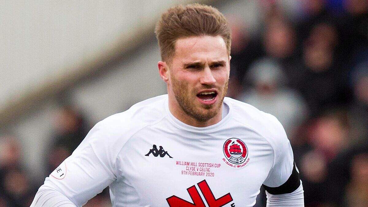 Raith send controversial striker David Goodwillie back to Clyde on loan ...
