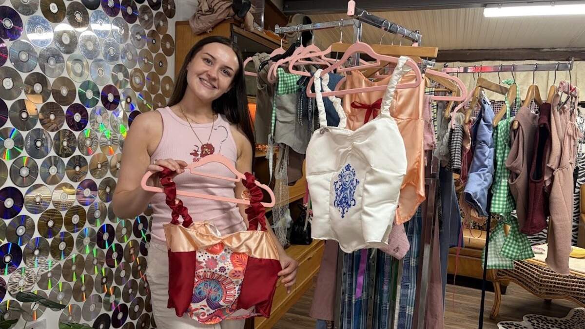 AU Vintage: Portadown pop-up where sustainable fashion is the be-all and end-all