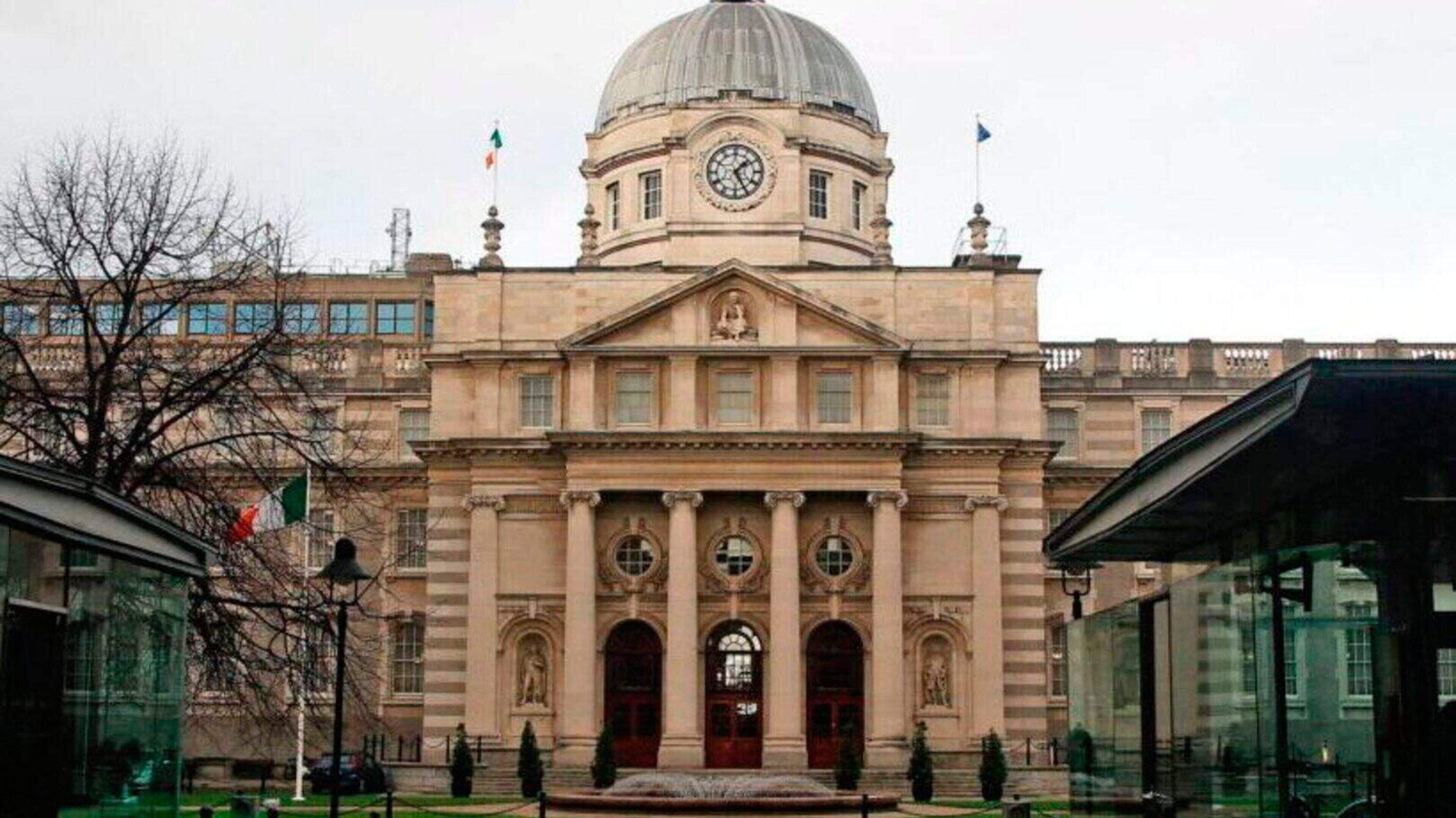 Taoiseach silent over pledge to investigate claims  IRA bombing campaign used explosives traced back to a single Irish factory