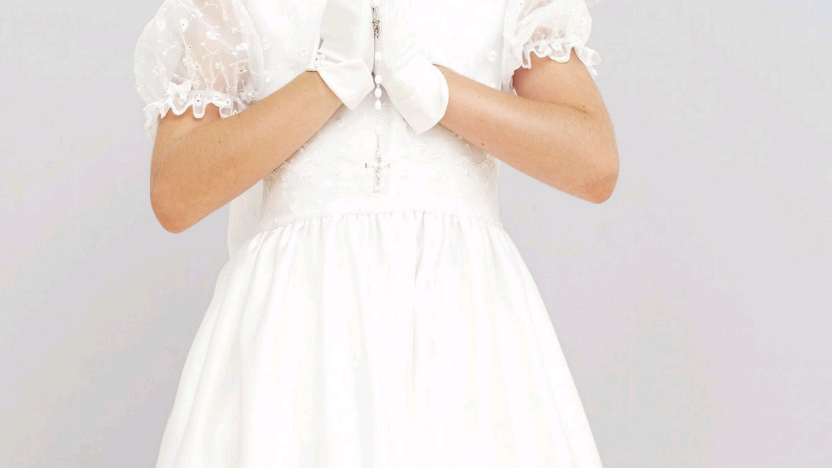 £543... soaring cost of child's first Holy Communion | Belfast Telegraph