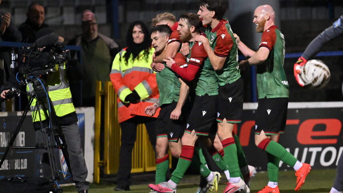 Marcus Kane hails ‘very intense’ start as Duncan Ferguson era begins with late Glentoran leveller at Coleraine