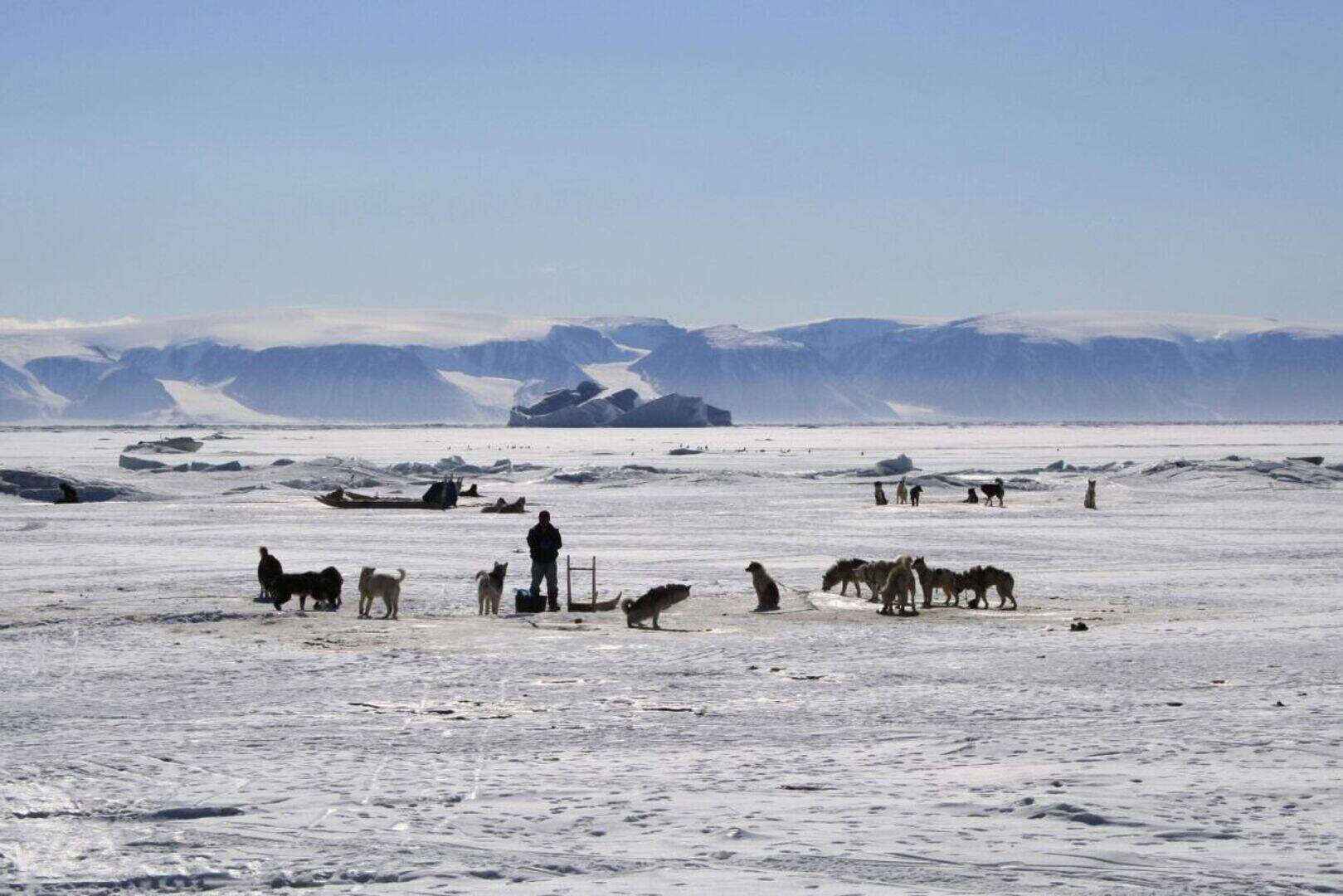 Caveman DNA 'helps Inuits survive Arctic cold' | Belfast Telegraph