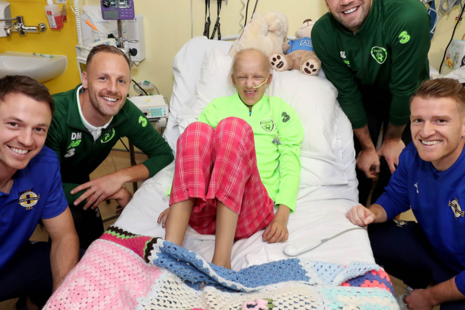 Football stars unite behind kids with cancer | Belfast Telegraph