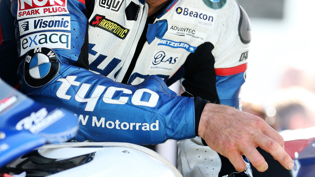 Racing star Guy Martin already back at work after Dundrod crash ...