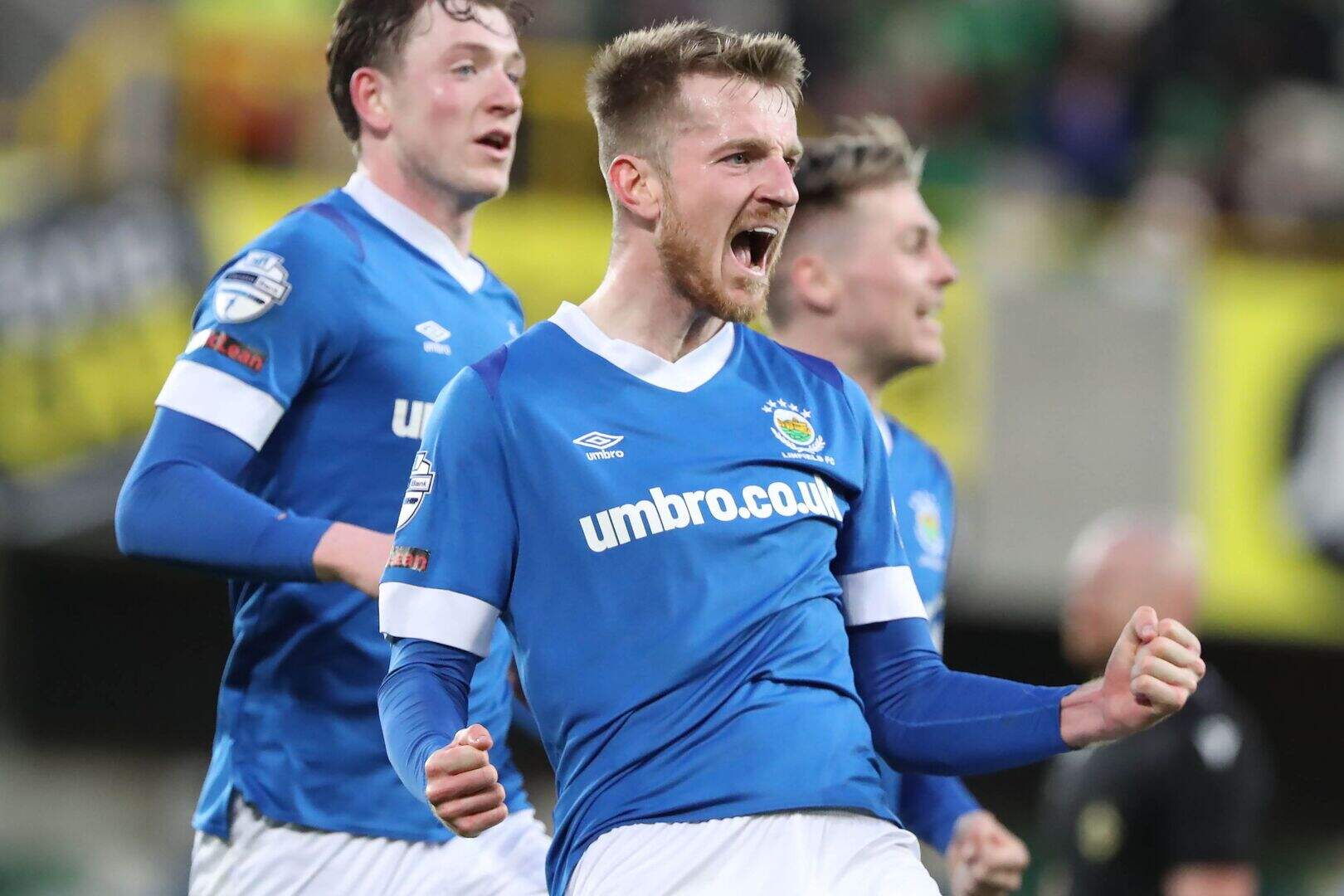 Sam Roscoe: Linfield confirm return of fan favourite as defender signs ...