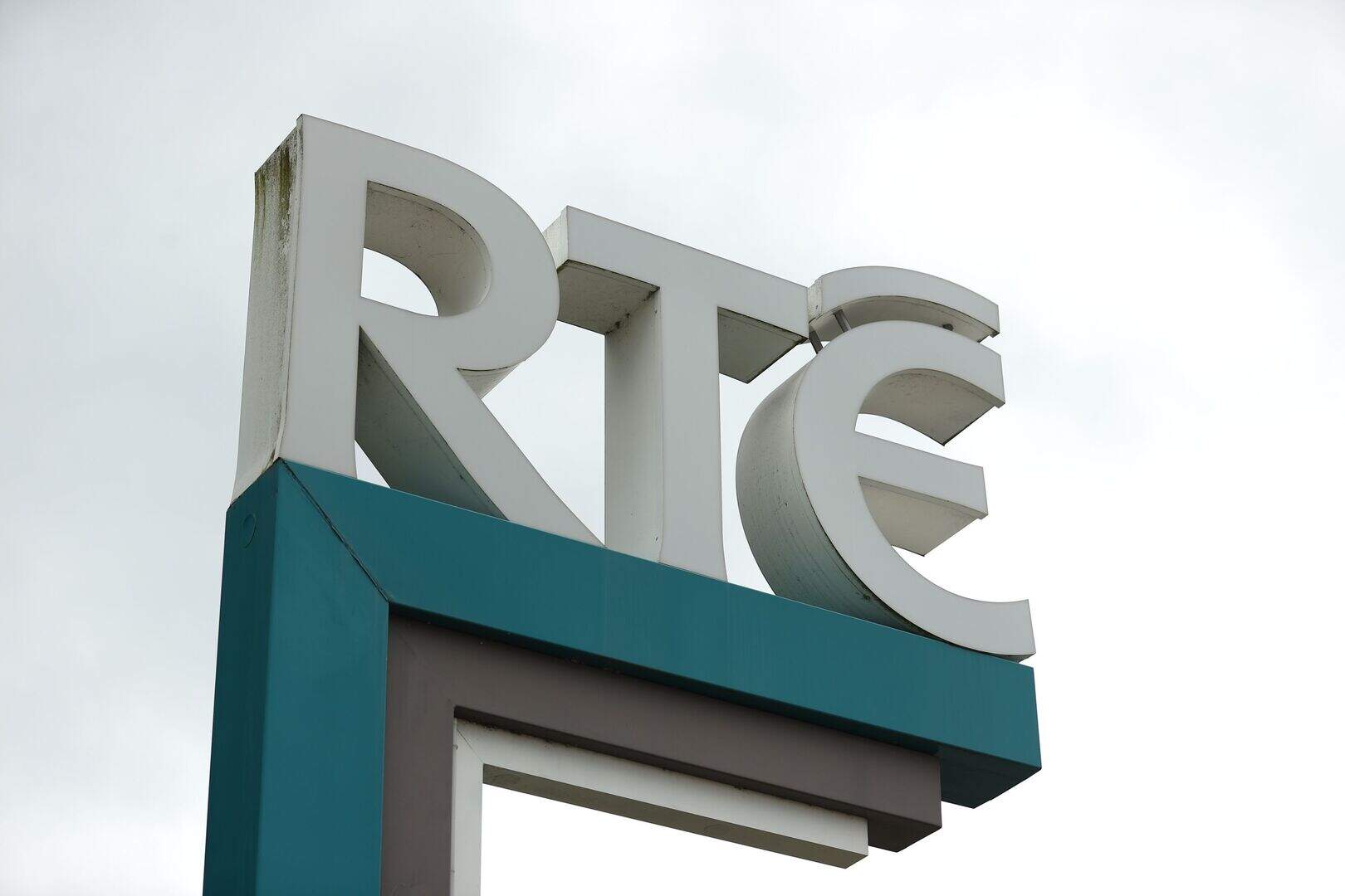 MPs call on RTE to reverse ‘unacceptable’ decision as news bulletins ...