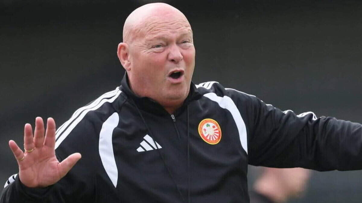 Gritty Glenavon comeback stuns Portadown as David Jeffrey’s wait for first win goes on