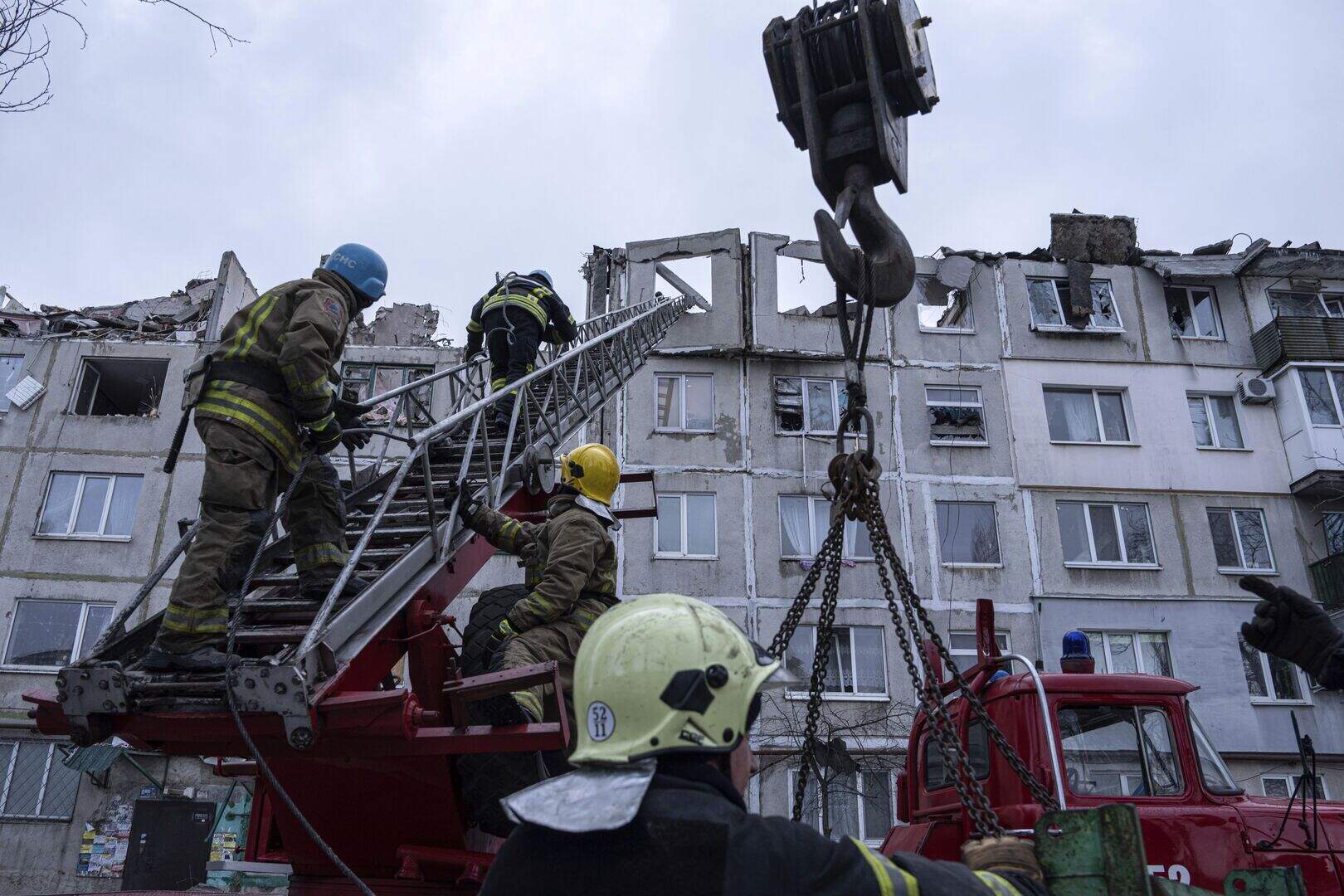 Targets across Ukraine hit as Russia launches fresh missile attack ...