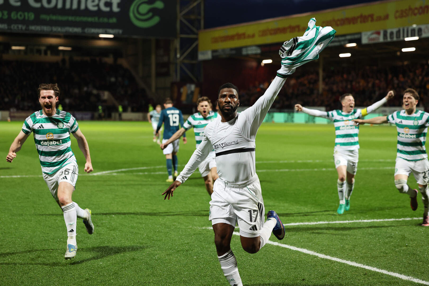 Former Super Eagles midfielder Ogenyi Onazi has urged Celtic to extend Kelechi Iheanacho’s contract after the Nigerian striker’s late heroics against Motherwell.