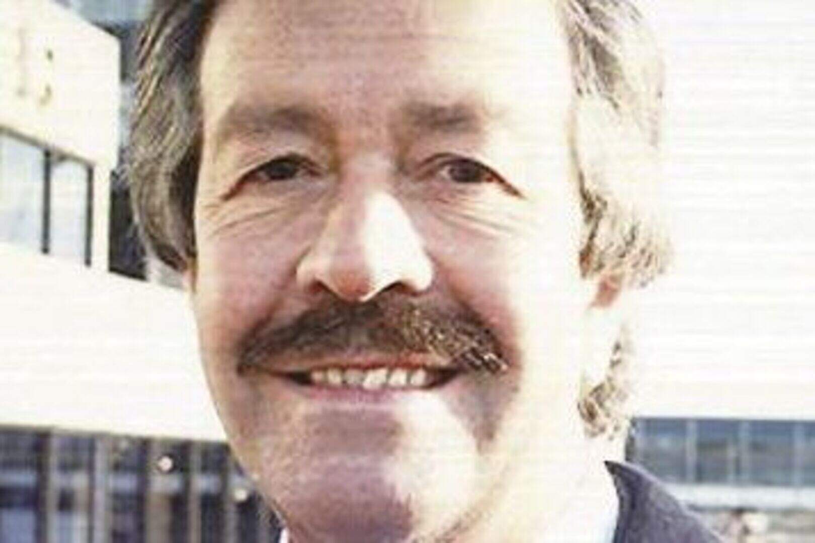 Sir Gilbert Thompson: Knight who went from baggage handler to aviation ...