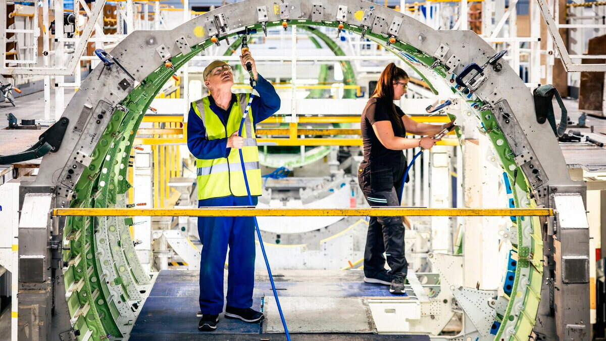 Staff at Belfast aerospace firm Short Brothers  accept 4pc pay hike, with same again in 2027