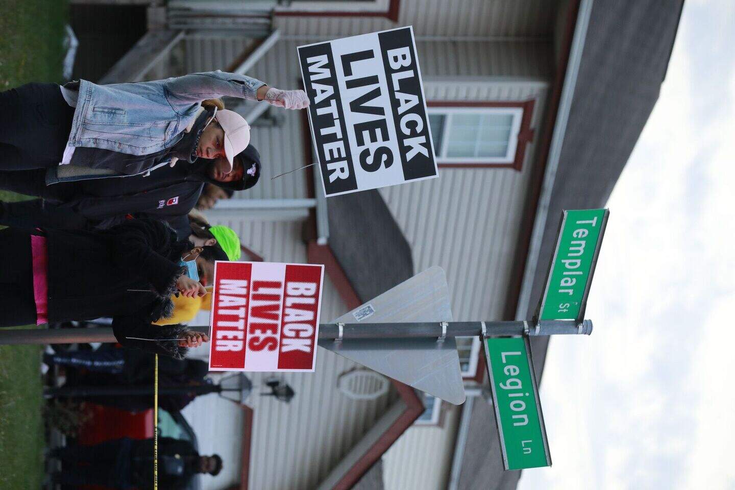 Police fatally shoot black teenage girl in Ohio as Floyd verdict ...