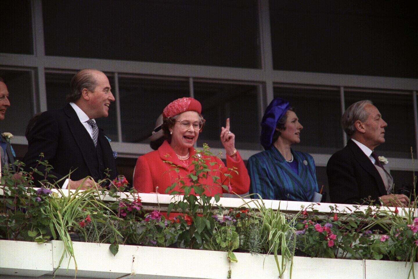 World of racing to pay tribute to the Queen during her Platinum Jubilee ...
