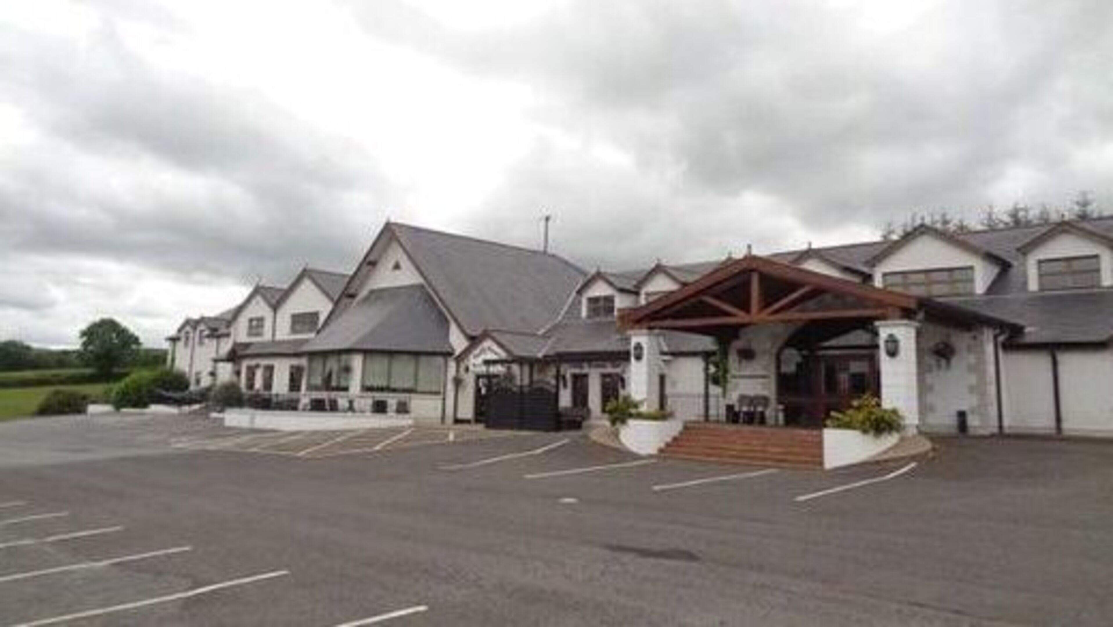 ‘Thank you for being part of our story’: Omagh hotel known for its country music nights announces closure