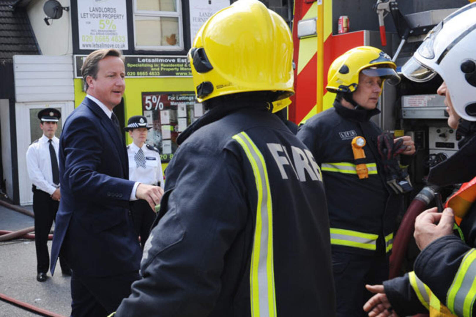 Manchester rioters set store ablaze | Belfast Telegraph