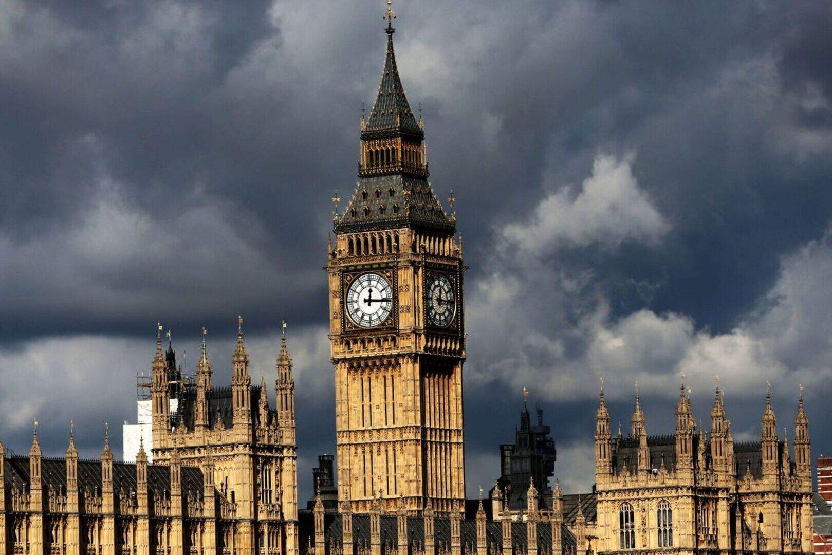 Aide to Tory MP Craig Mackinlay held over Parliament rape claim ...