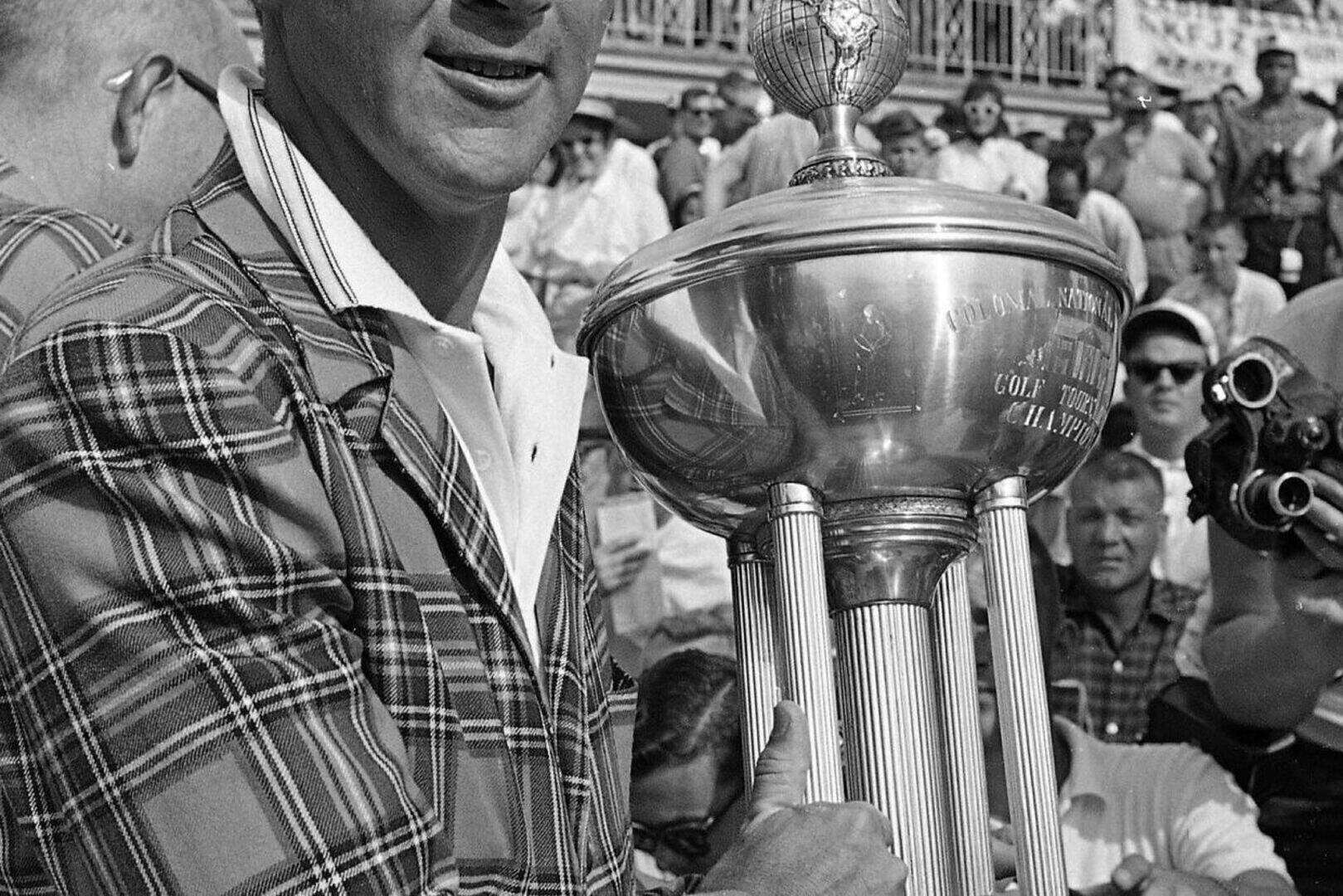 Golf stars mourn 'King' of the green Arnold Palmer | Belfast Telegraph