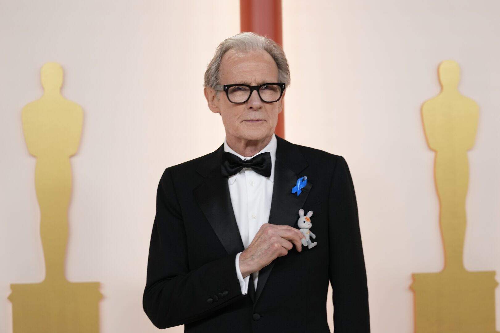 Bill Nighy wears blue ribbon at Oscars in solidarity with displaced people  | Belfast Telegraph