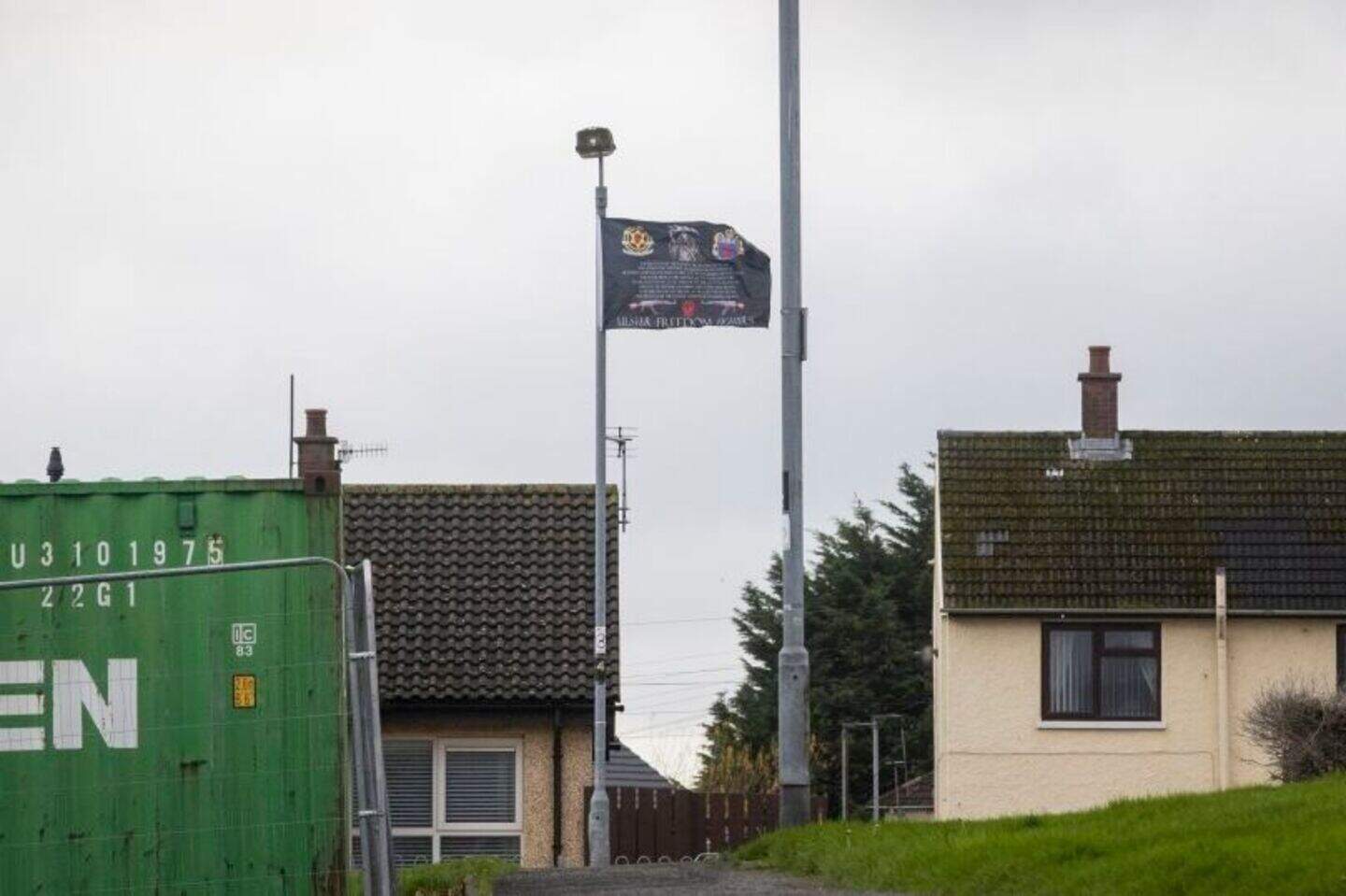 UDA and UVF agree to truce on terror flags in return for government ...
