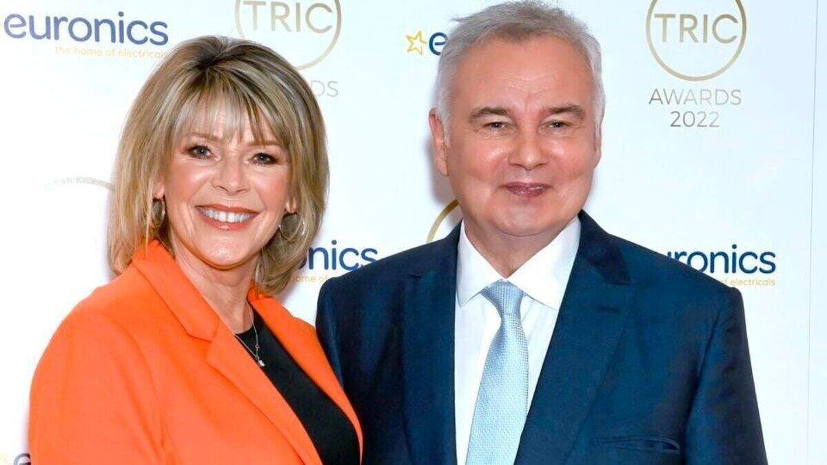Ruth Langsford takes mischievous jab at Eamonn Holmes on Loose Women ...
