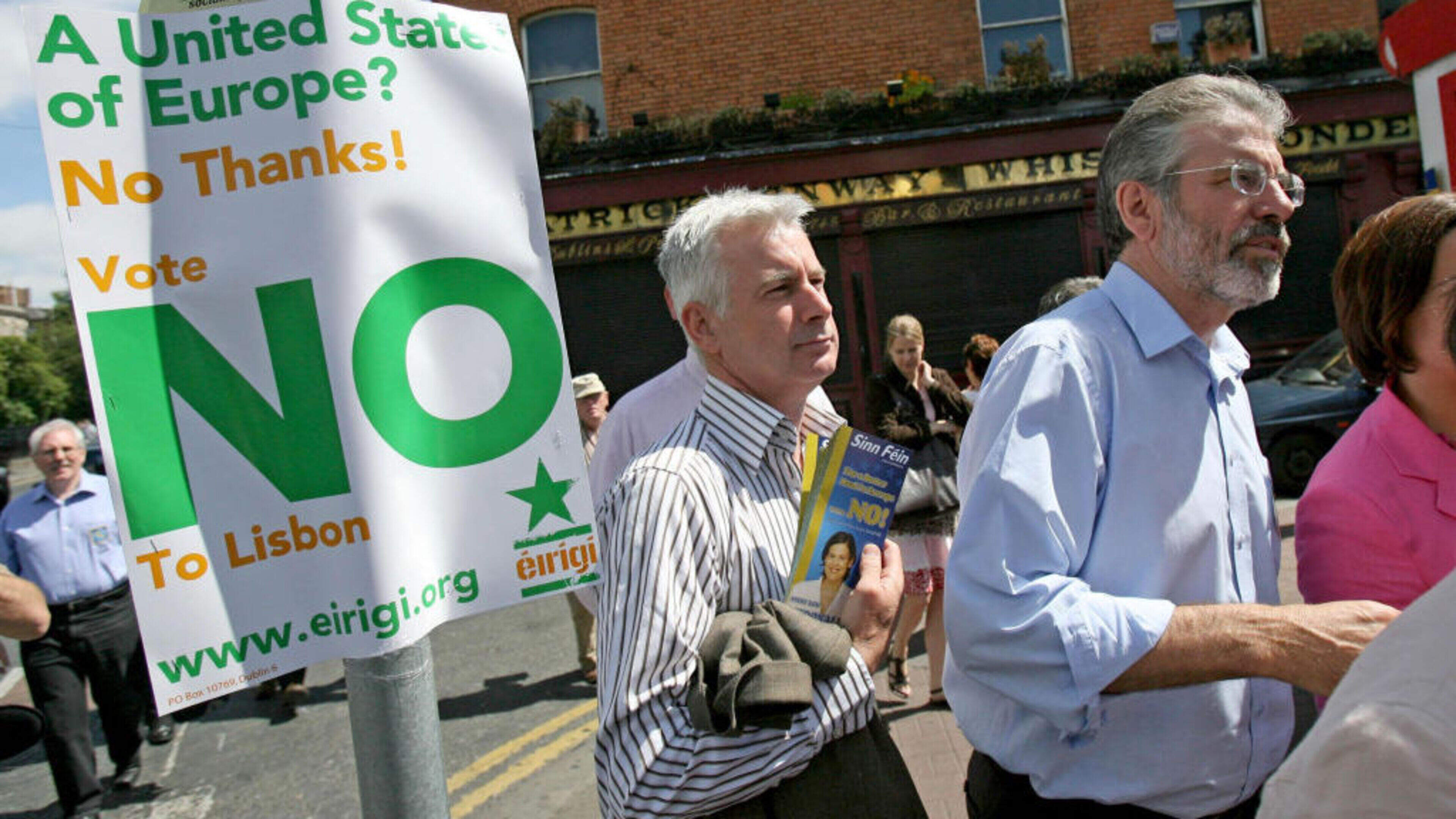 Sinn Féin controlled Tallaght using guns and ‘muscle’, British Embassy told in 2000