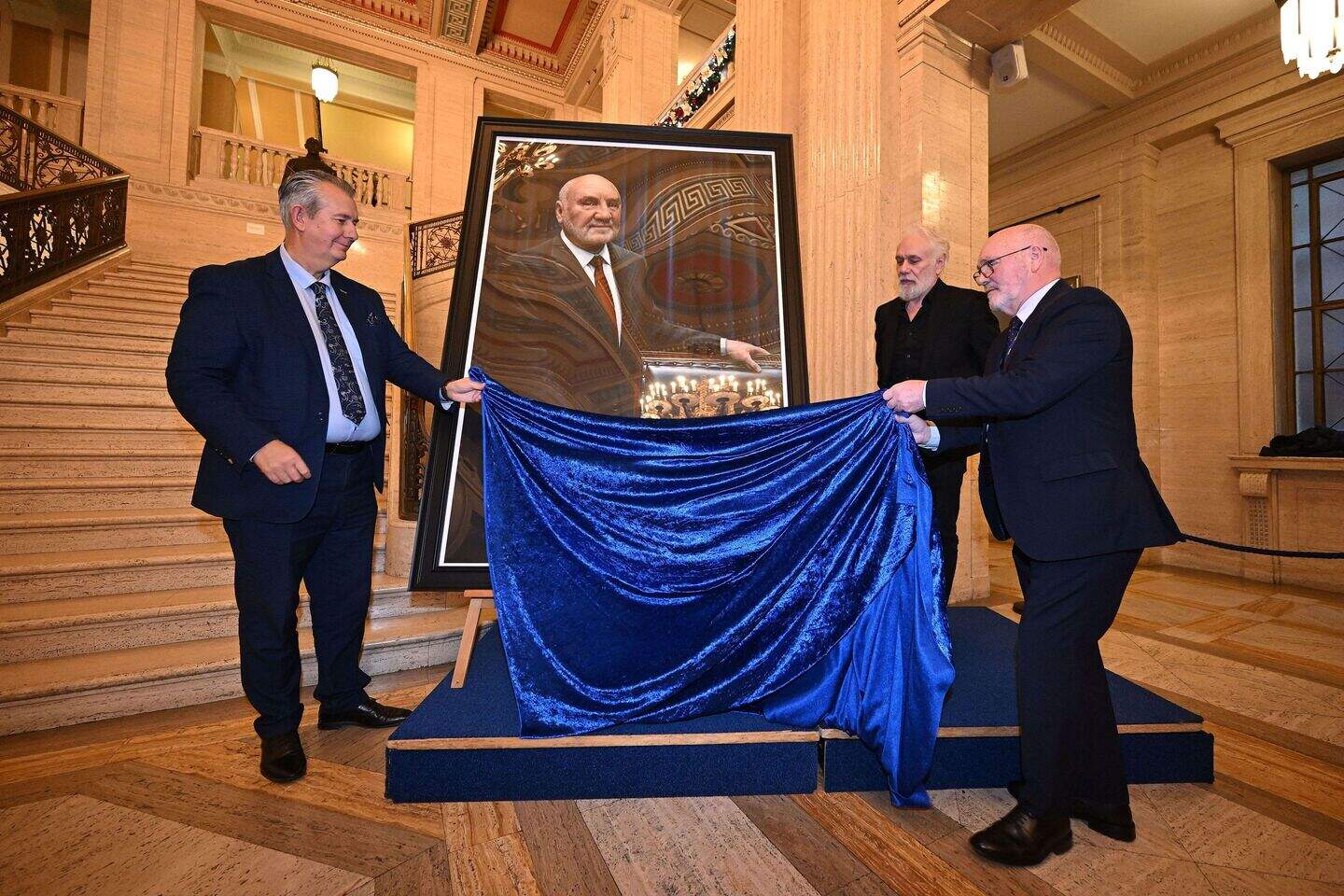 DUP challenges Sinn Fein to name ‘son of MLA’ investigated over ...