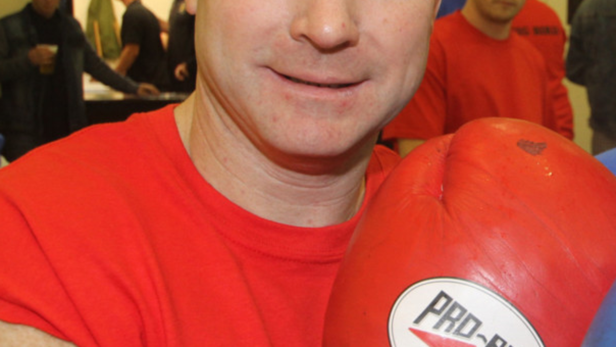 Heart attack boxer is still fighting to regain his health after being ...