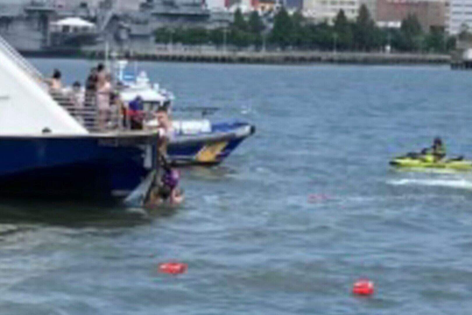 Woman and child killed as boat capsizes in New York City’s Hudson River ...
