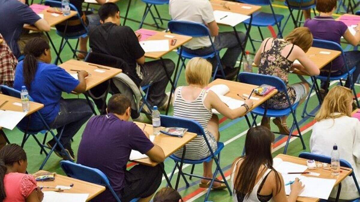 Republic student fees deal outlined | Belfast Telegraph