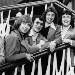 Daughters of Miami Showband singer Fran open up about losing their dad ...