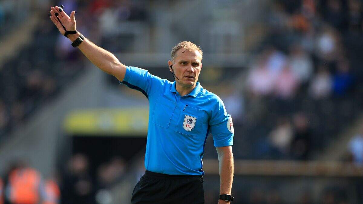 Referee drama at Stamford Bridge after official gets stuck in traffic ...