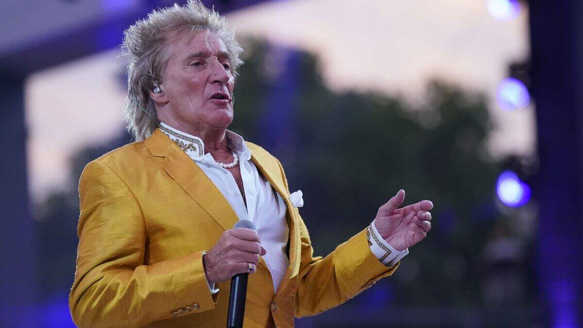 Sir Rod Stewart pays tribute to late brother | Belfast Telegraph