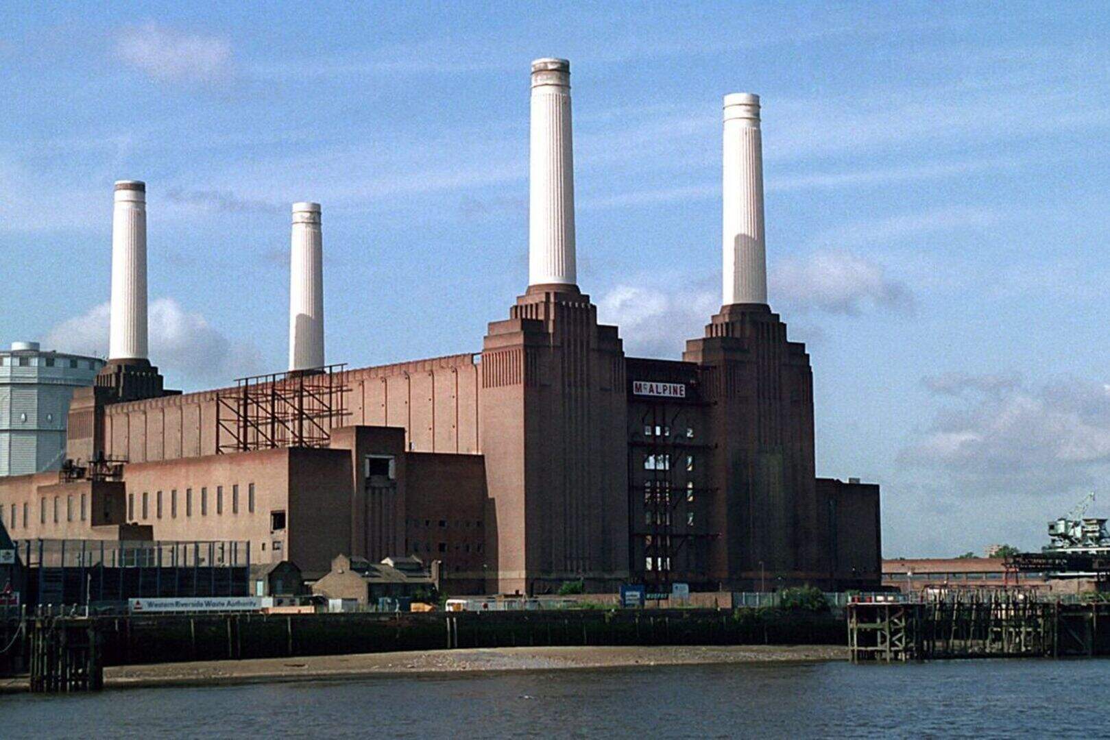 Apple to set up London HQ in Battersea Power Station | Belfast Telegraph