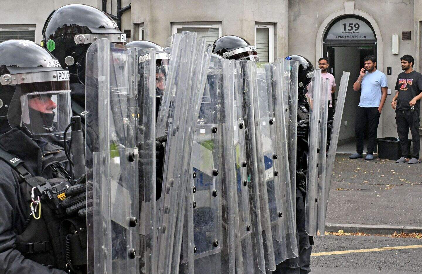 Amanda Ferguson on Belfast protests: The far right’s hatred and bile ...