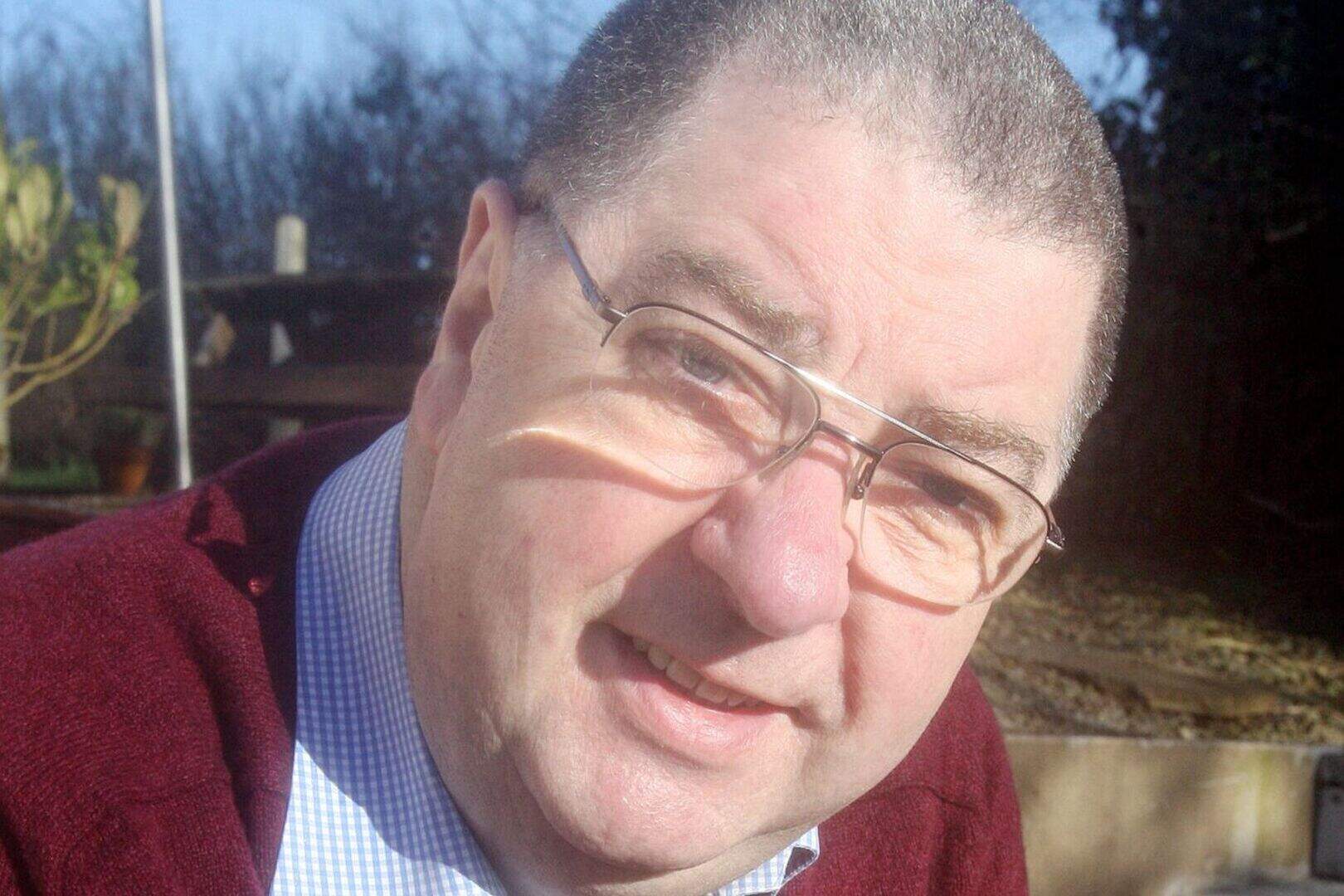 A good old-fashioned hack: Tributes as Belfast Telegraph journalist and ...